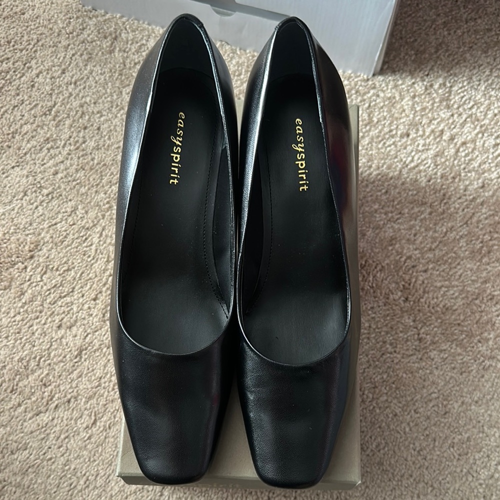 Easy Spirit Black Block Heel Pumps